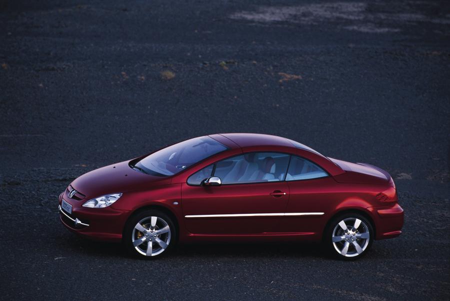  Peugeot 307 CC 2002 года  (фото 7 из 10)